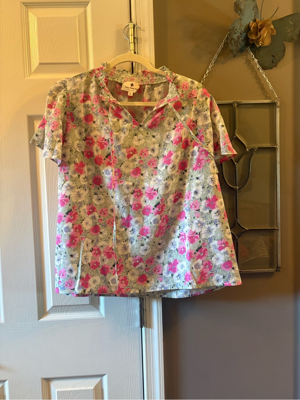 🤪 3 for $15! Betsey’s Boutique Shop Floral Short Sleeve Blouse Size XL